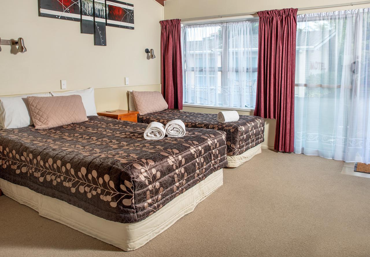 פקטאני Tourist Court Motel מראה חיצוני תמונה