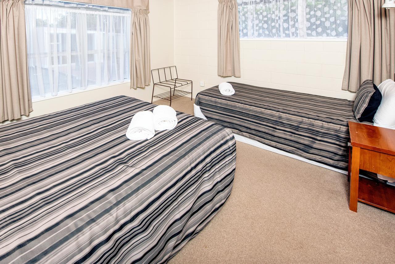 פקטאני Tourist Court Motel מראה חיצוני תמונה