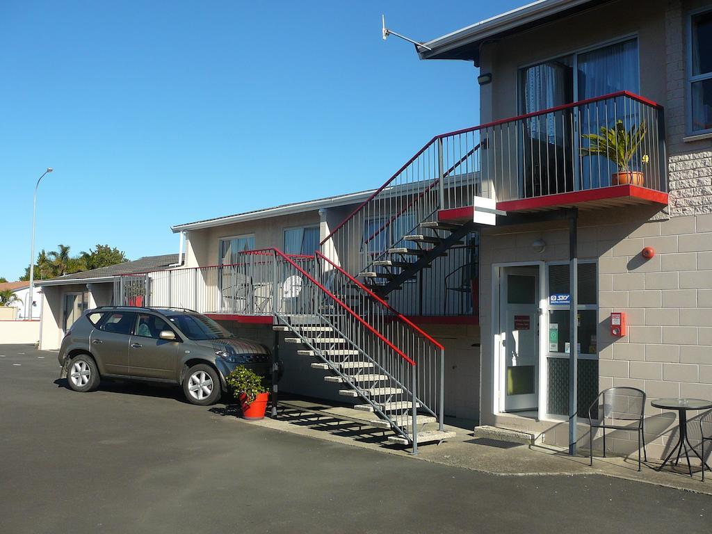 פקטאני Tourist Court Motel מראה חיצוני תמונה